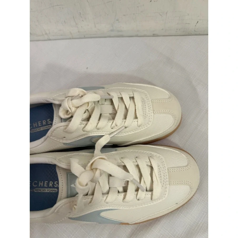 Skechers Sneakers Size 3 Cream Blue Air Cooled Memory Foam Gum Sole Kids